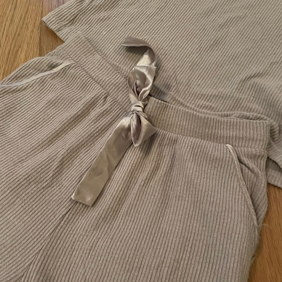 Mink Co-Ord Ribbed Set | Sweatpants + Hooded Top - Picture 2 of 7